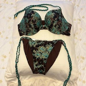 Beach Bunny XL Bikini